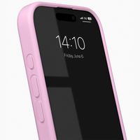 iDeal of Sweden Coque Silicone Apple iPhone 16 - Bubble Gum Pink