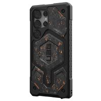 UAG Coque arrière Monarch Pro Samsung Galaxy S25 Ultra - Forged Carbon