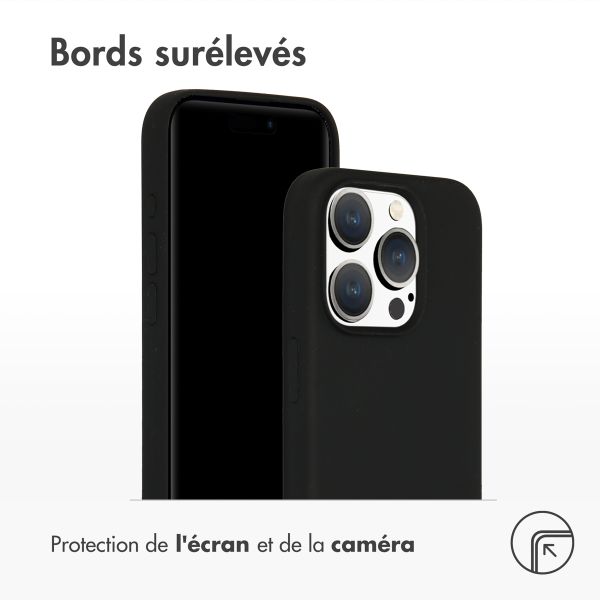 Accezz Coque Liquid Silicone iPhone 15 Pro - Noir