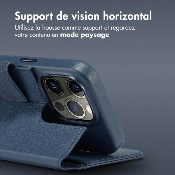 Accezz Étui de télephone portefeuille en cuir 2-en-1 avec MagSafe Apple iPhone 14 Pro - Nightfall Blue