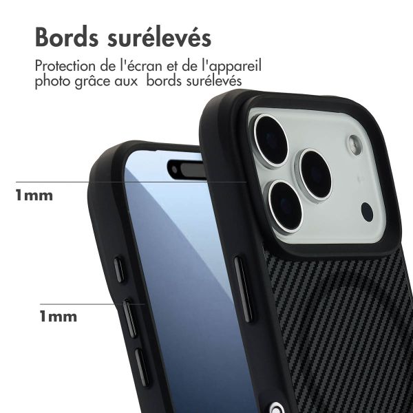 imoshion Rugged Hybrid Carbon Case avec MagSafe Apple iPhone 17 Pro - Noir