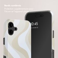 Selencia Coque arrière Vivid avec MagSafe Apple iPhone 16 - Desert Waves Beige