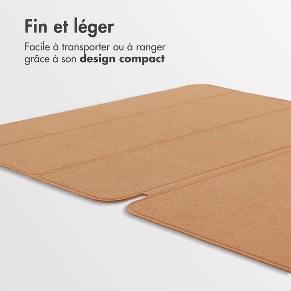 Accezz Coque tablette trifold en cuir Apple iPad Pro 11 (2025) M5 / (2024) M4 - Cognac