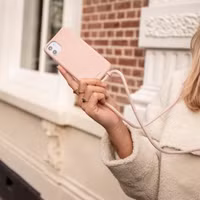 imoshion Coque de couleur avec cordon amovible Apple iPhone Xr - Rose