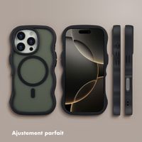 Selencia Coque arrière Wavy avec MagSafe Apple iPhone 16 Pro - Noir
