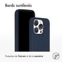 Accezz Coque Liquid Silicone iPhone 15 Pro - Bleu foncé