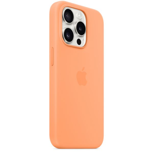 Apple Coque en silicone MagSafe iPhone 15 Pro - Orange Sorbet