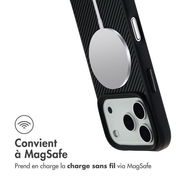 imoshion Rugged Hybrid Carbon Case avec MagSafe Apple iPhone 17 Pro - Noir