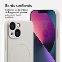 imoshion Coque Couleur avec MagSafe Apple iPhone 13 Mini - Beige