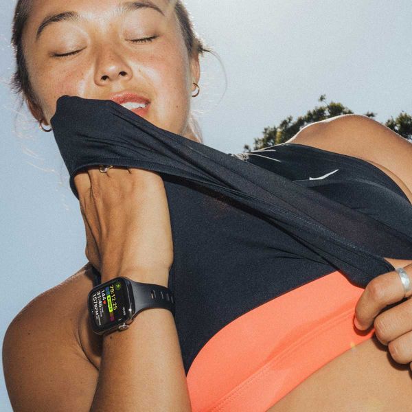 Nomad Bracelet Tempo en silicone Apple Watch Series 1 - 11 / SE / Ultra (44/45/46/49 mm) - Black