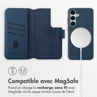 Accezz Étui de téléphone portefeuille en cuir 2-en-1 avec MagSafe Samsung Galaxy S25 Plus - Nightfall Blue