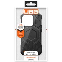 UAG Coque arrière Monarch Pro iPhone 15 Pro - Carbon Fiber