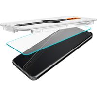 Spigen Protection d'écran en verre trempé GLAStR Fit + Applicator 2-pack Samsung Galaxy S23