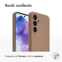 Accezz Coque Liquid Silicone Samsung Galaxy A55 - Marron clair