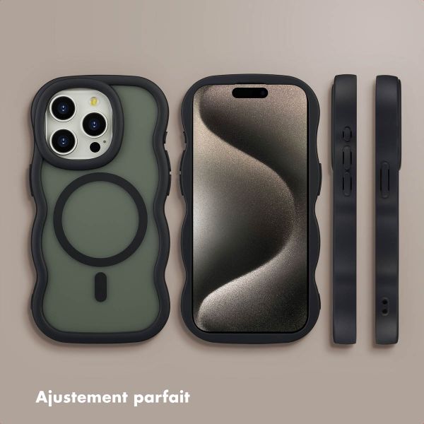 Selencia Coque arrière Wavy avec MagSafe Apple iPhone 15 Pro - Noir