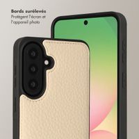 Selencia Coque de télephone Nova avec cordon et porte-cartes Samsung Galaxy A57 (5G) - Beige