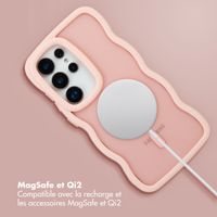 Selencia Coque arrière Wavy avec MagSafe Samsung Galaxy S25 Ultra - Soft Pink