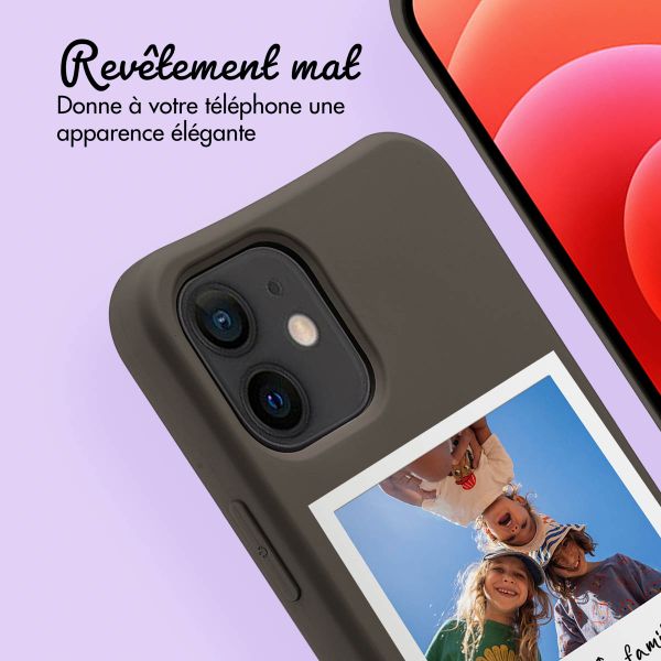 Coque de couleur personnalisée MagSafe avec cordon amovible et Polaroid iPhone 12 Pro - Black Coffee