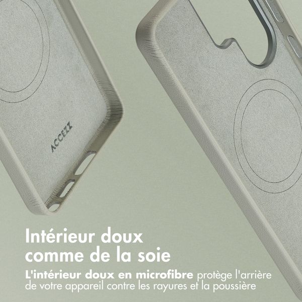 Accezz Coque arrière en cuir avec MagSafe Samsung Galaxy S26 Ultra - Light Grey