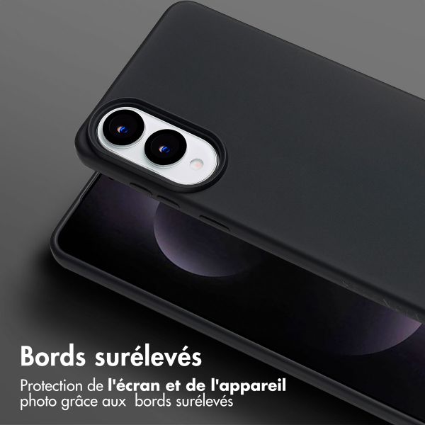 Selencia Coque silicone avec cordon amovible Samsung Galaxy S25 Edge - Noir