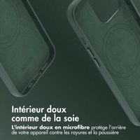 Accezz Coque arrière en cuir avec MagSafe Apple iPhone 13 Pro - Cedar Green