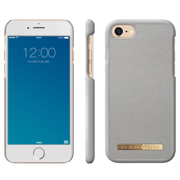 iDeal of Sweden Coque Saffiano iPhone SE (2022 / 2020) / 8 / 7 / 6(s) - Gris clair