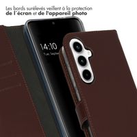 Selencia Étui de téléphone portefeuille en cuir véritable Samsung Galaxy A55 - Brun