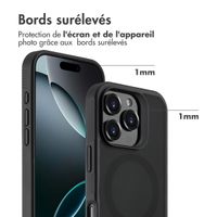 Accezz Coque Givrée Robuste avec MagSafe Apple iPhone 16 Pro - Noir