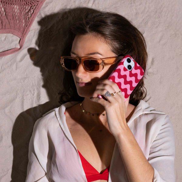 Selencia Coque arrière Vivid Samsung Galaxy S21 FE - Wave Vibes Lipstick