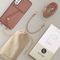 Selencia Coque de télephone Sera avec cordon et porte-cartes enveloppe Samsung Galaxy A57 (5G) - Old Pink