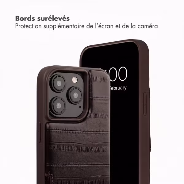 Selencia Nova coque arrière en cuir véritable avec porte-cartes Apple iPhone 15 Pro - Dark Chocolate