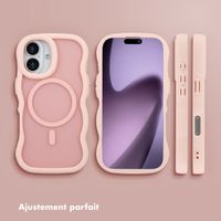 Selencia Coque arrière Wavy avec MagSafe Apple iPhone 17 - Soft Pink