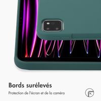 Accezz Coque Liquid Silicone avec porte-stylet iPad Pro 11 (2018/2020/2021/2022) - Vert foncé