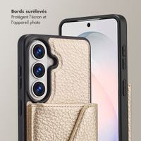 Selencia Coque de télephone Sera avec cordon et porte-cartes enveloppe Samsung Galaxy S26 - Champagne