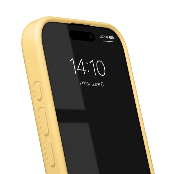 iDeal of Sweden Coque en silicone avec MagSafe Apple iPhone 17 - Soft Lemon