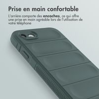 imoshion Coque arrière EasyGrip iPhone SE (2022 / 2020) / 8 / 7 - Vert foncé