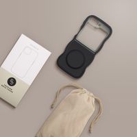 Selencia Coque arrière Wavy avec MagSafe Samsung Galaxy Z Flip 6 - Noir