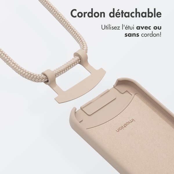 imoshion Coque arrière Color avec cordon amovible et MagSafe Apple iPhone 15 - Nude