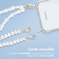 imoshion Coque avec dragonne + bracelet Apple iPhone 15 Pro Max - Perles Cœurs