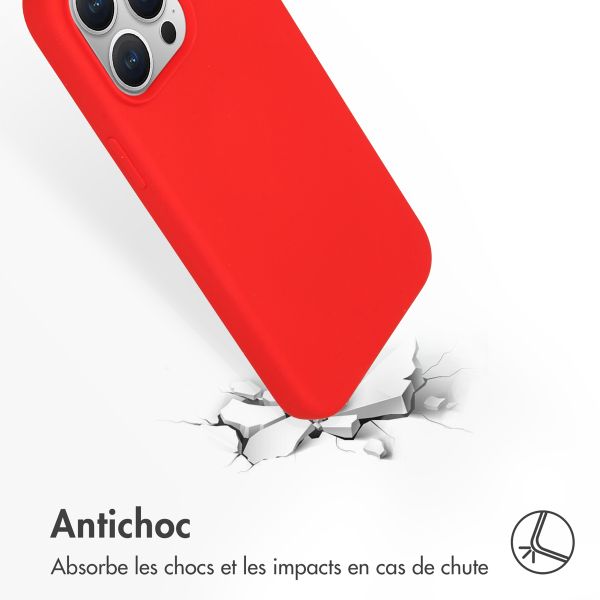 Accezz Coque Liquid Silicone avec MagSafe Apple iPhone 15 Pro Max - Rouge