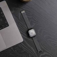 imoshion Bracelet en cuir magnétique Apple Watch Series 1-9 / SE - 38/40/41 mm / Series 10 - 42 mm - Noir