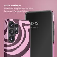 Selencia Coque arrière Vivid Samsung Galaxy S26 Ultra - Wavy Swirl Pink Plum