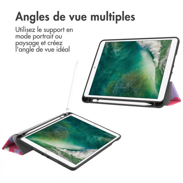 imoshion Coque tablette Design Trifold Apple iPad 6 (2018) 9.7 pouces / iPad 5 (2017) 9.7 pouces / Air 2 (2014)/Air 1 (2013) - Dusty Rose Blossom