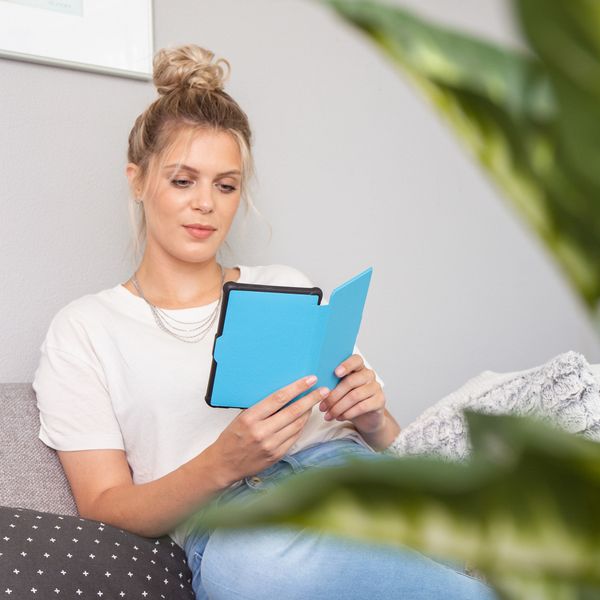 imoshion Étui de liseuse portefeuille Slim Soft Kobo Nia - Bleu clair