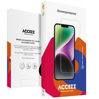 Accezz Protection d'écran en verre trempé avec applicateur iPhone 13 / 13 Pro / 14 / 16e