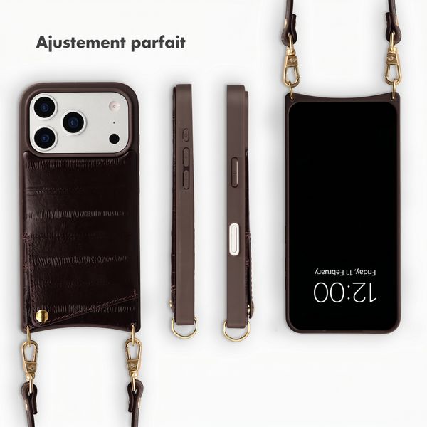 Selencia Nova coque arrière en cuir véritable avec porte-cartes Apple iPhone 17 Pro - Dark Chocolate