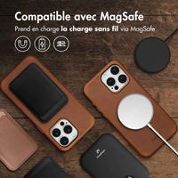 Accezz Coque MagSafe en cuir vintage Apple iPhone 15 Pro Max - Tabacco Cognac