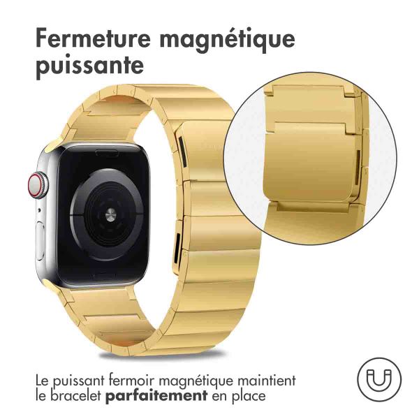 Selencia Bracelet magnétique en acier Apple Watch Series 1-9 / SE - 38/40/41 mm / Series 10 - 42 mm - Dorée