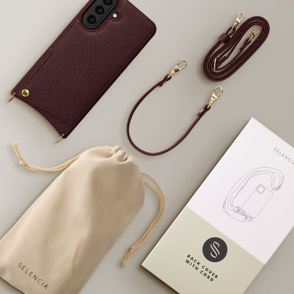 Selencia Coque de télephone Nova avec cordon et porte-cartes Samsung Galaxy A57 (5G) - Bold Burgundy