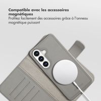 Selencia Étui portefeuille amovible Olyn avec MagSafe Samsung Galaxy S26 - Gris